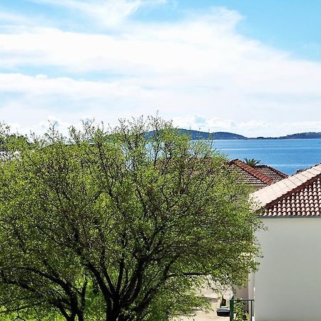 Guesthouse Lucic Orebic Bagian luar foto