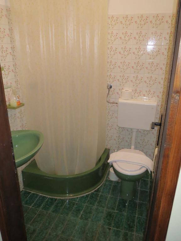 Guesthouse Lucic Orebic Bagian luar foto